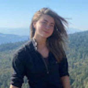 Meet your Posher, Alexandra